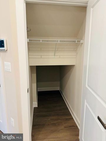 43791 METRO TER, Ashburn, VA 20147