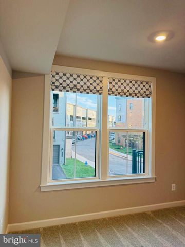 43791 METRO TER, Ashburn, VA 20147