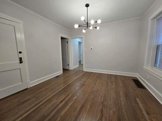 4140 N Marmora Avenue, Chicago, IL 60634