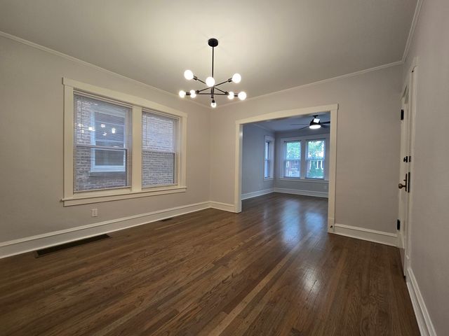 4140 N Marmora Avenue, Chicago, IL 60634