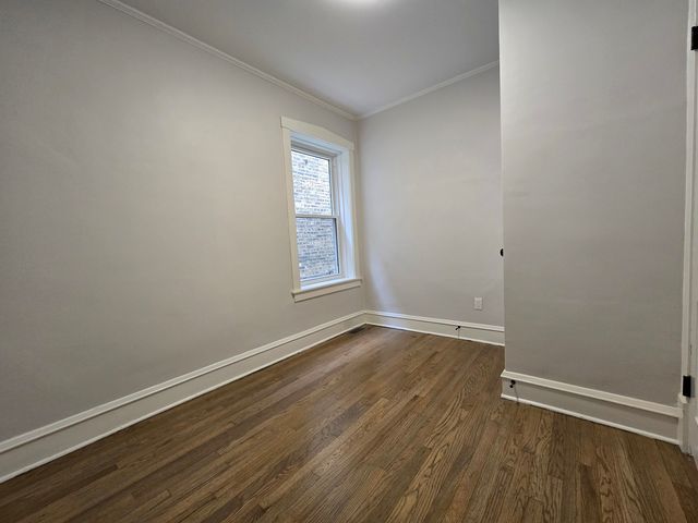 4140 N Marmora Avenue, Chicago, IL 60634