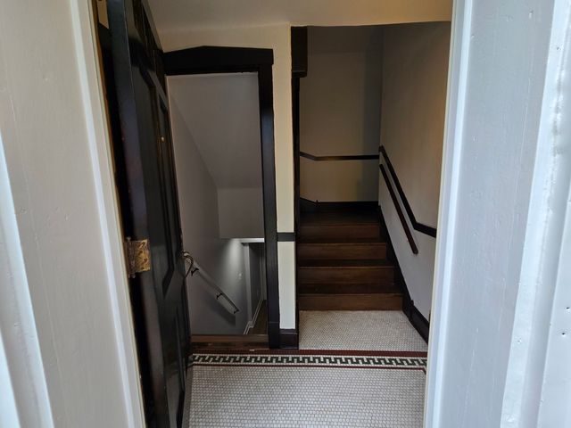 4140 N Marmora Avenue, Chicago, IL 60634