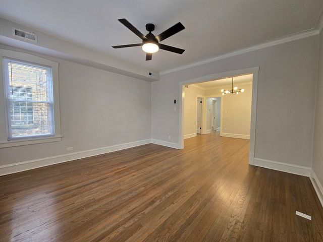 4140 N Marmora Avenue, Chicago, IL 60634