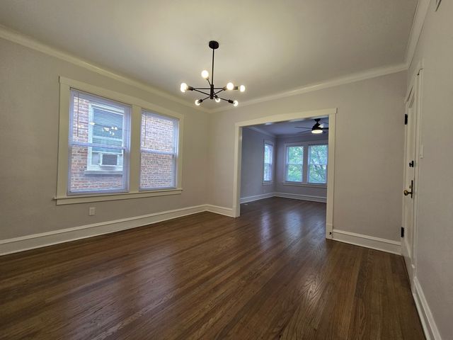 4140 N Marmora Avenue, Chicago, IL 60634