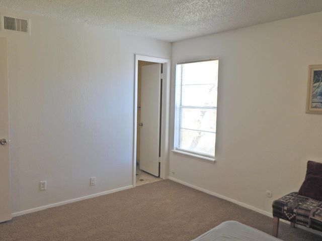 3857 Montgomery Boulevard NE APT 1234, Albuquerque, NM 87109