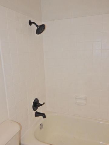 3857 Montgomery Boulevard NE APT 1234, Albuquerque, NM 87109