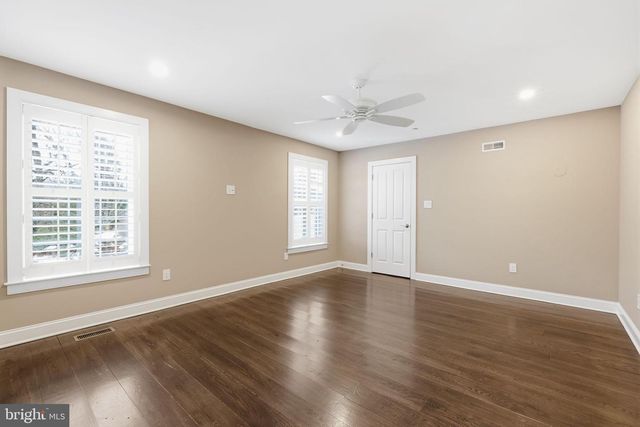 3039 DURHAM RD, Doylestown, PA 18902