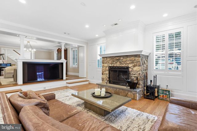 3039 DURHAM RD, Doylestown, PA 18902