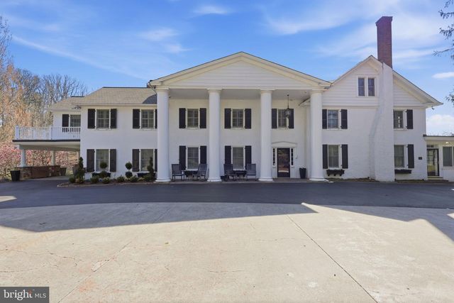 3039 DURHAM RD, Doylestown, PA 18902