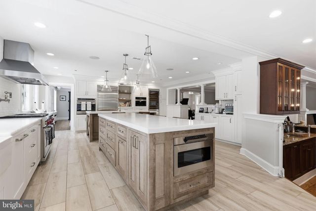 3039 DURHAM RD, Doylestown, PA 18902