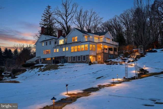 3039 DURHAM RD, Doylestown, PA 18902