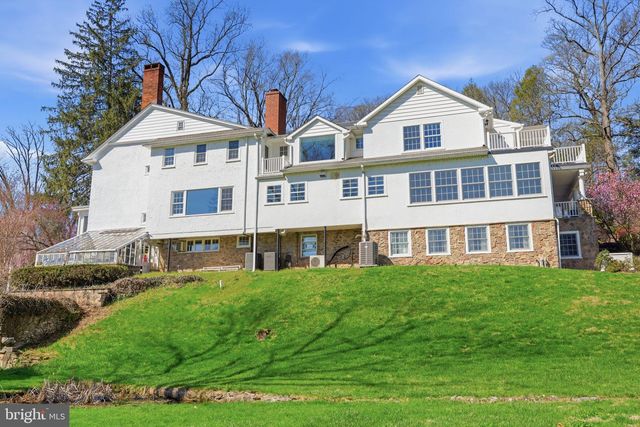 3039 DURHAM RD, Doylestown, PA 18902