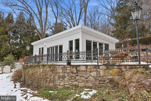 3039 DURHAM RD, Doylestown, PA 18902