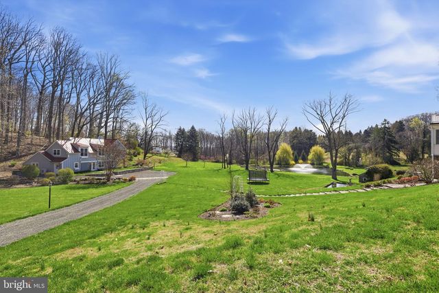3039 DURHAM RD, Doylestown, PA 18902