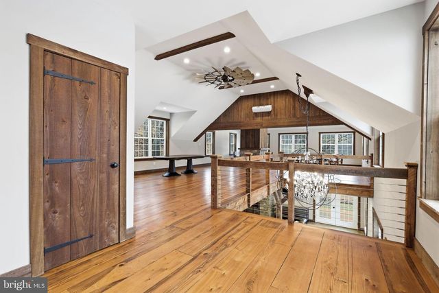 3039 DURHAM RD, Doylestown, PA 18902