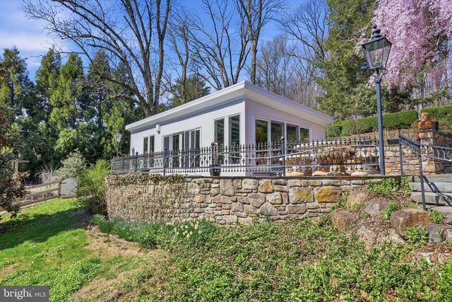 3039 DURHAM RD, Doylestown, PA 18902