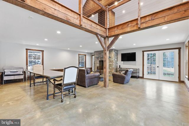 3039 DURHAM RD, Doylestown, PA 18902