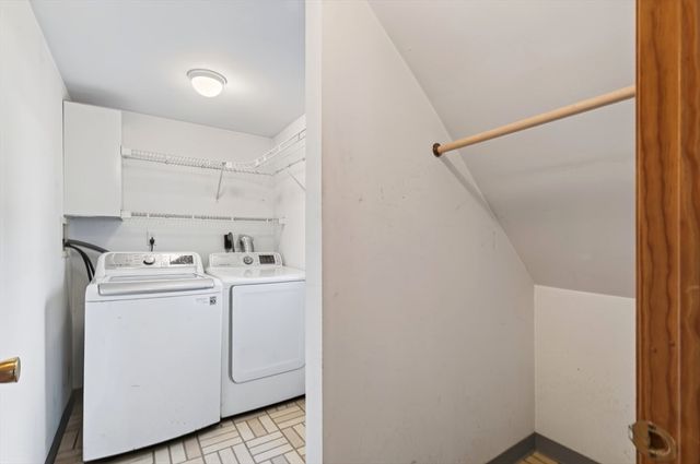 127 Mechanic St 1, Canton, MA 02021