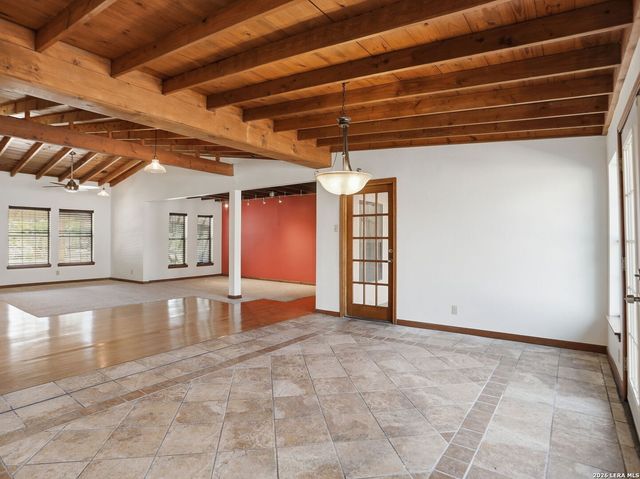 543 robinhood, San Antonio, TX 78209