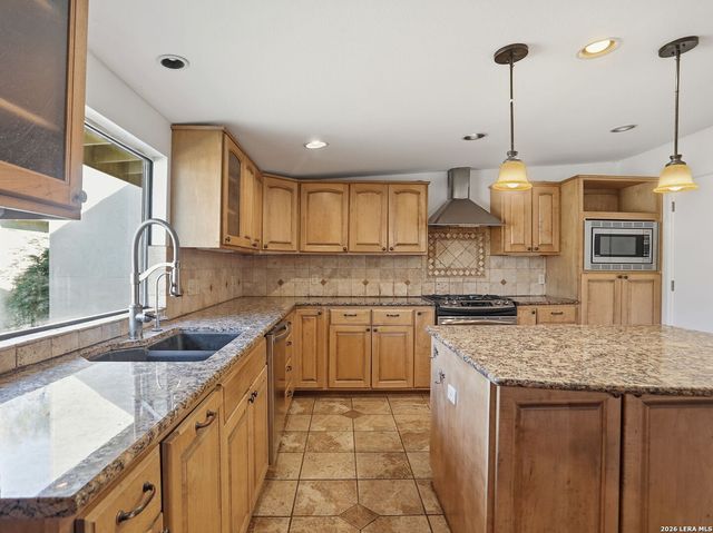 543 robinhood, San Antonio, TX 78209