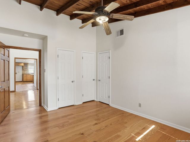 543 robinhood, San Antonio, TX 78209