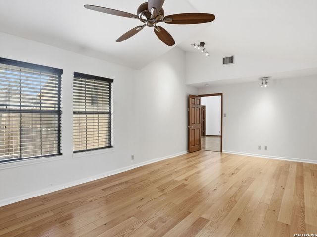 543 robinhood, San Antonio, TX 78209