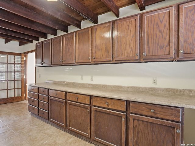 543 robinhood, San Antonio, TX 78209