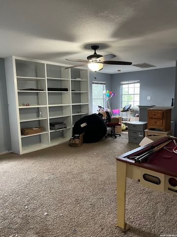 323 Big Hawk, New Braunfels, TX 78130