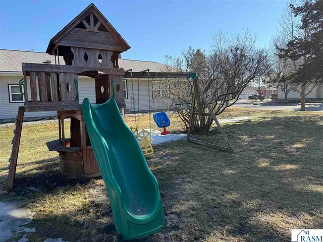 826 3rd Street, Nicollet, MN 56074