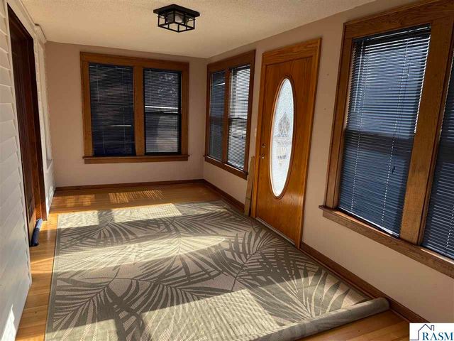 826 3rd Street, Nicollet, MN 56074