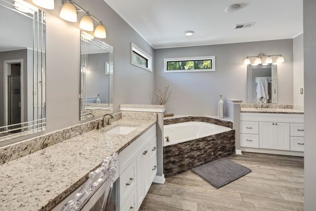 2730 FAIRWAY GLEN CV, Collierville, TN 38017
