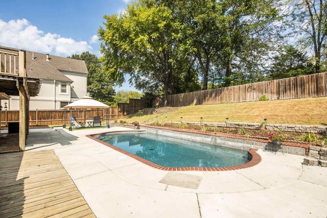 2730 FAIRWAY GLEN CV, Collierville, TN 38017