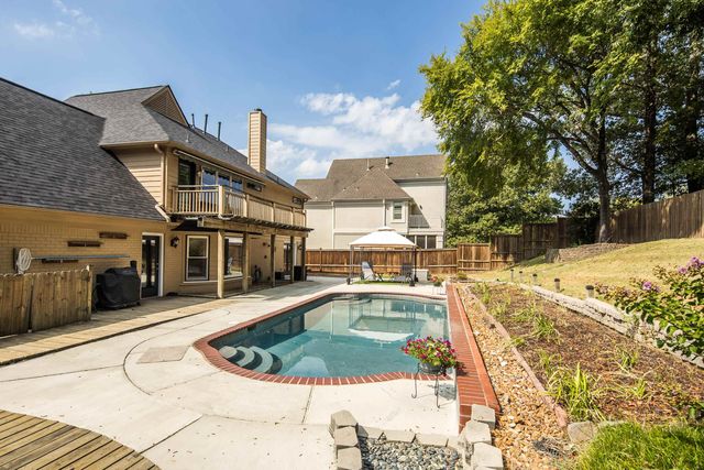 2730 FAIRWAY GLEN CV, Collierville, TN 38017
