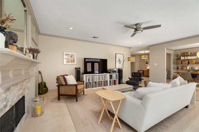 1806 Potomac Drive C, Houston, TX 77057