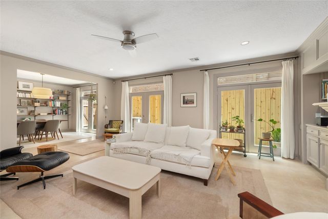 1806 Potomac Drive C, Houston, TX 77057