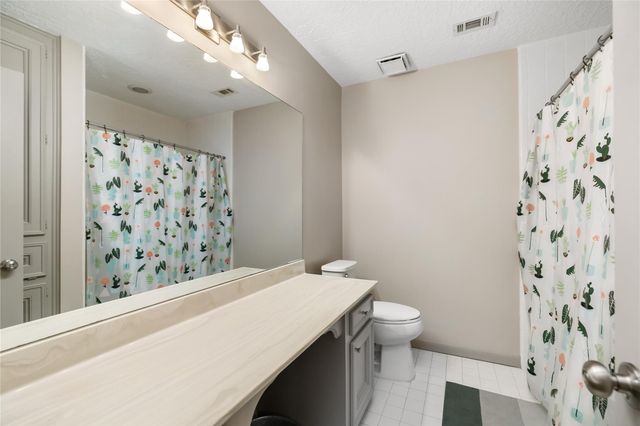 1806 Potomac Drive C, Houston, TX 77057