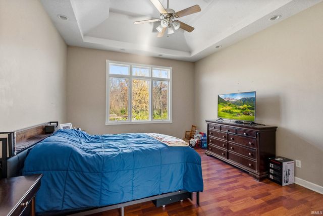 5185 N Sawgrass Lane, Leesburg, IN 46538