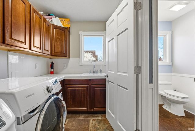 5185 N Sawgrass Lane, Leesburg, IN 46538