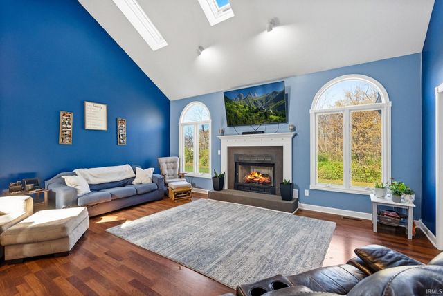 5185 N Sawgrass Lane, Leesburg, IN 46538