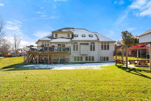 5185 N Sawgrass Lane, Leesburg, IN 46538