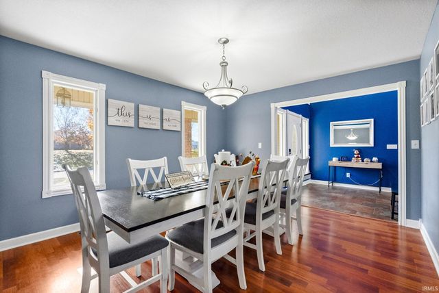 5185 N Sawgrass Lane, Leesburg, IN 46538