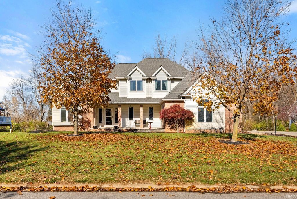 5185 N Sawgrass Lane, Leesburg, IN 46538