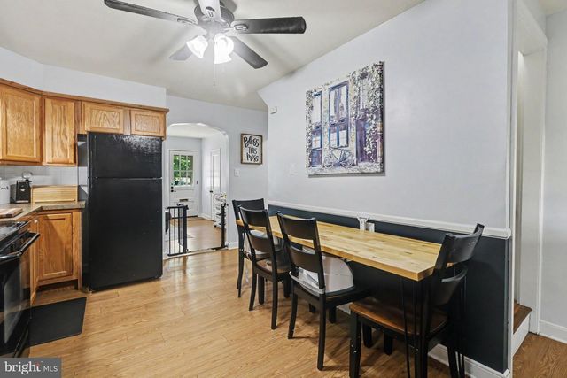 100 S WALNUT ST, Mechanicsburg, PA 17055