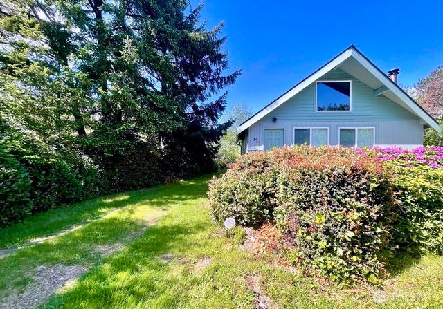 292 Calawah Street SW, Ocean Shores, WA 98569