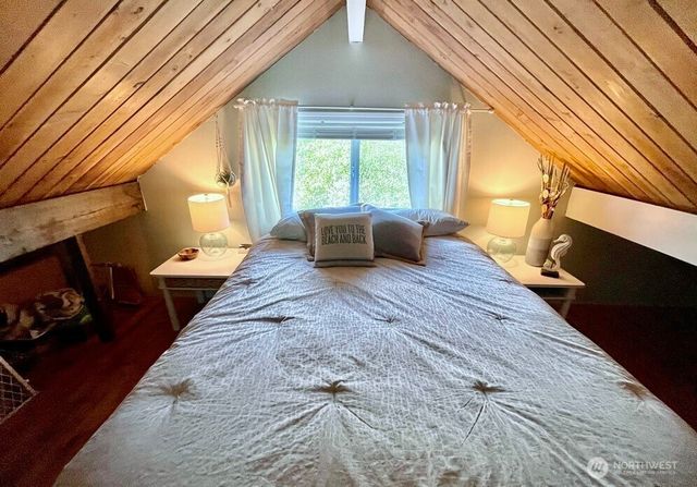 292 Calawah Street SW, Ocean Shores, WA 98569