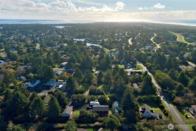 292 Calawah Street SW, Ocean Shores, WA 98569