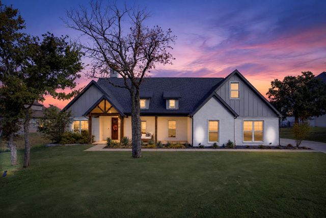 100 Fairway View Court, Lipan, TX 76462