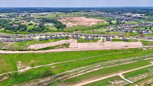 153 Peninsula Point Drive, Montgomery, TX 77356