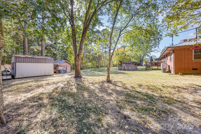 356 eastside Drive, Denton, NC 27239