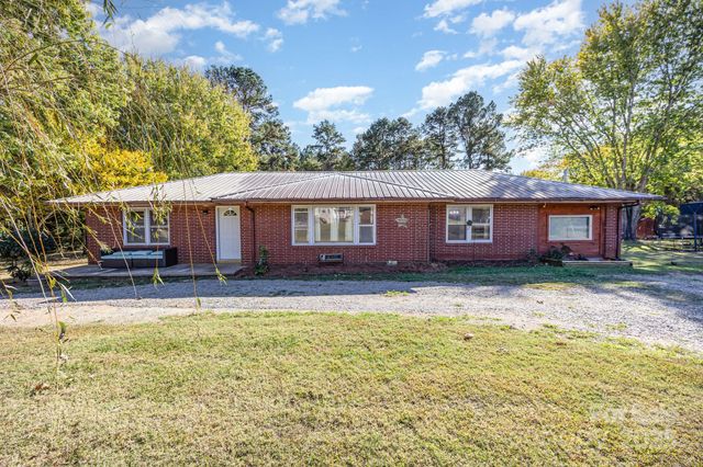 356 eastside Drive, Denton, NC 27239